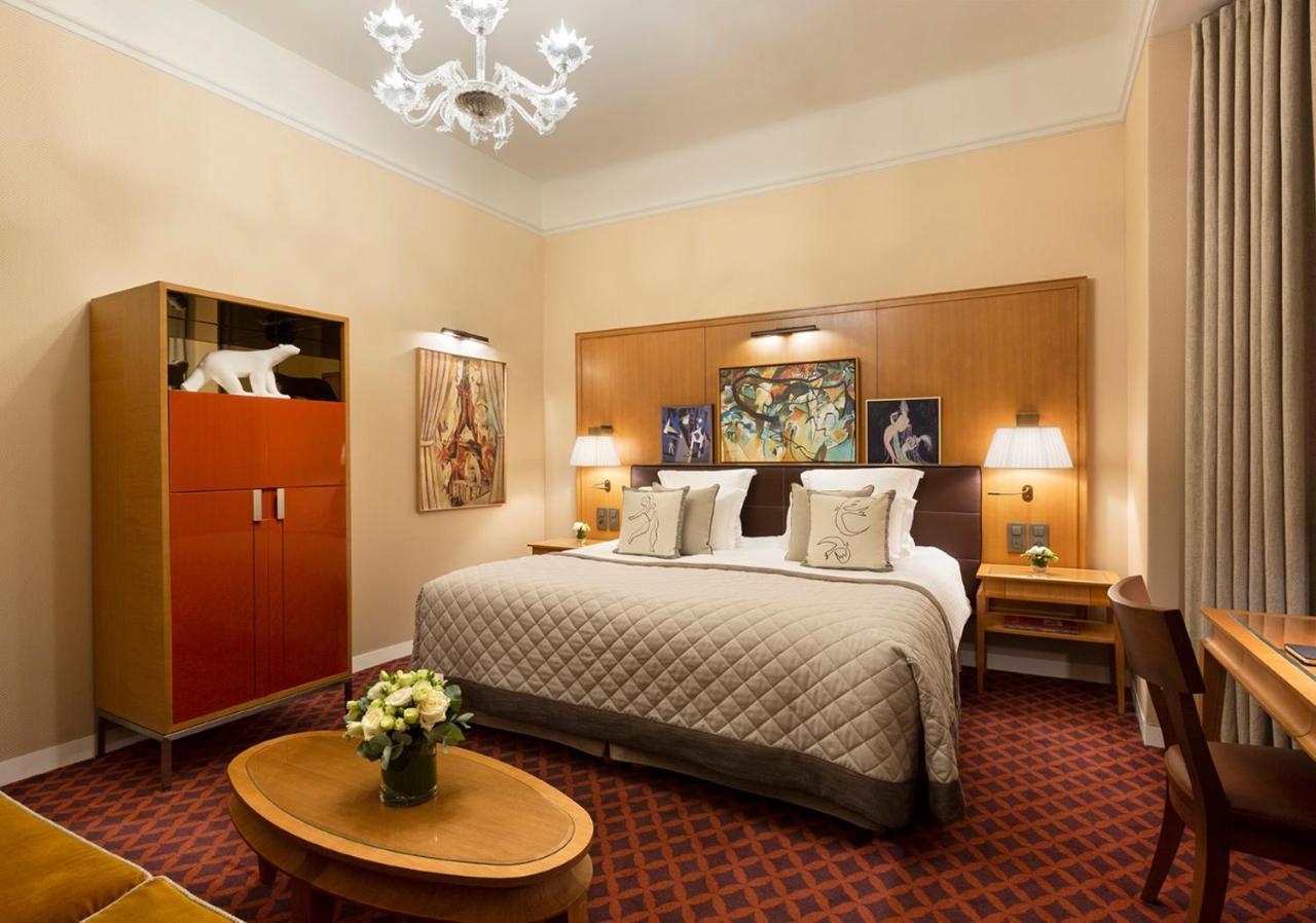 Le Touquet Hotel Barrire Le Westminster מראה חיצוני תמונה A suite at the hotel