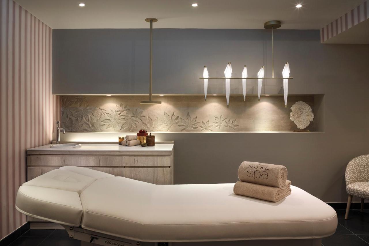 Le Touquet Hotel Barrire Le Westminster מראה חיצוני תמונה A treatment room at the spa
