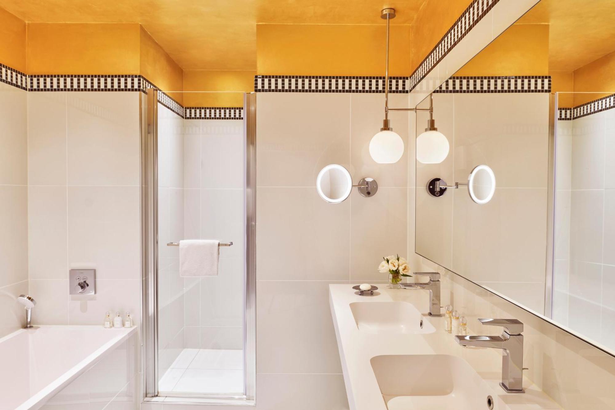 Le Touquet Hotel Barrire Le Westminster מראה חיצוני תמונה Bathroom