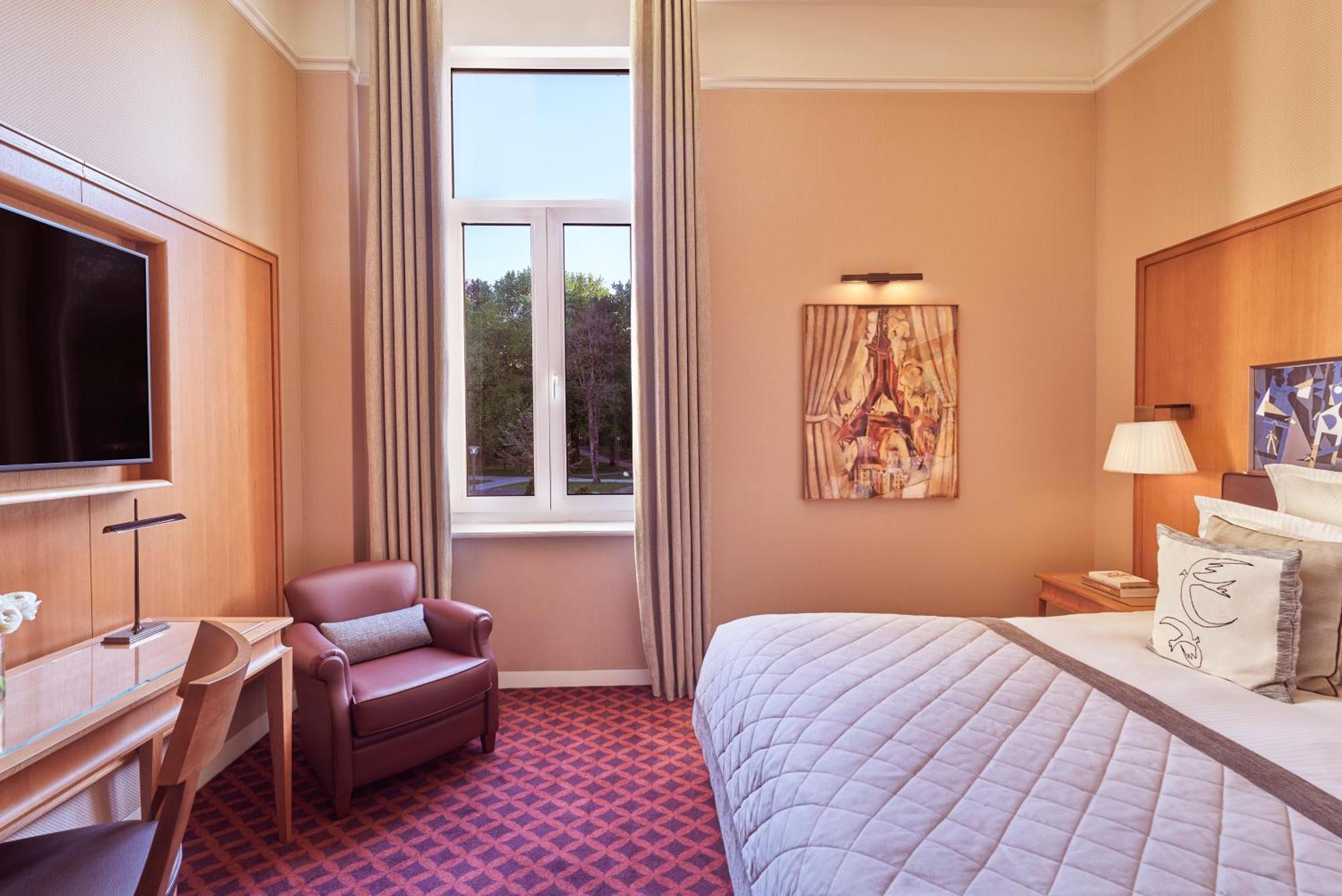 Le Touquet Hotel Barrire Le Westminster מראה חיצוני תמונה A room at the hotel